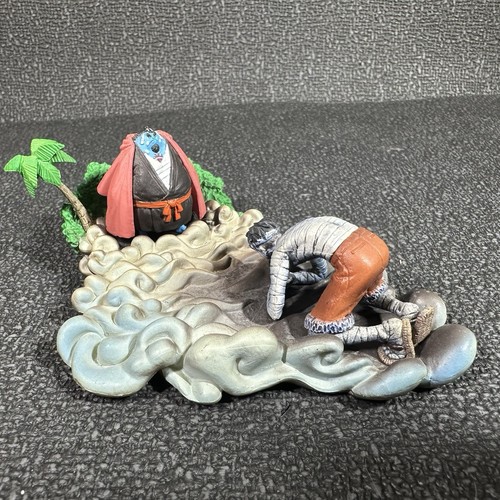One piece log box - one,