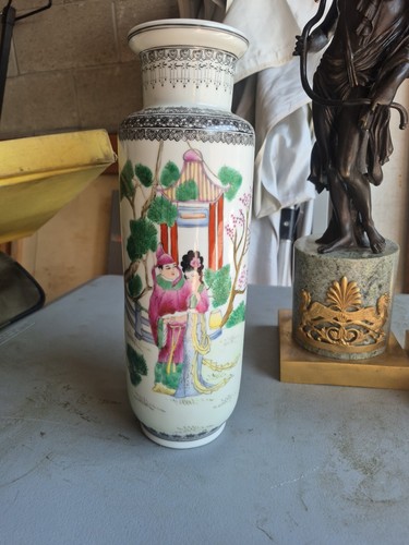 Vaso rosa famiglia - famiglia, periodo