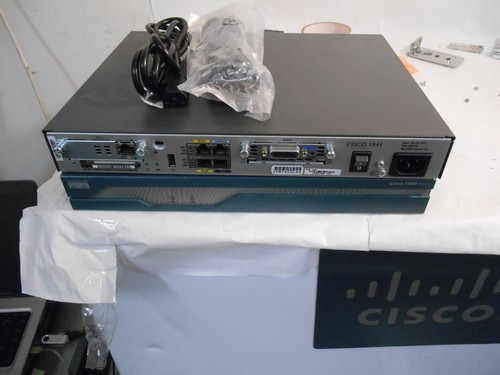 Cisco 1841 router - , cablato