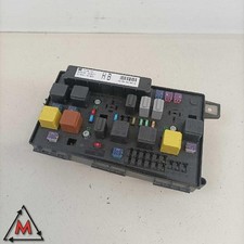 Modulo scatola fusibili 13206754 5DK008668-38 per OPEL ASTRA H 2004-2010 usato (88442)