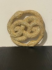 Neverending Story Auryn