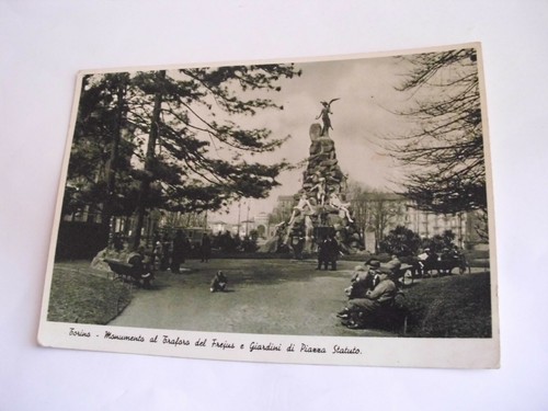Torino monumento al - -,