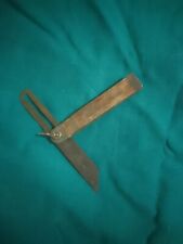 8. Antica Falsa squadra da falegname regolabile. In legno e ottone