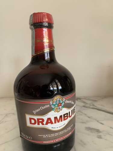 Drambuie liqueur scotch whisky - drambuie,