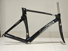 Telaio in carbonio Kestrel