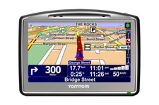 TomTom Go 520 T Traffic DACH TMC Pro XL Navi Radar + QI