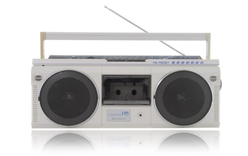 Hitachi trk boombox radio - p6,