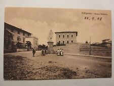 Settignano (Firenze). Piazza Desiderio.