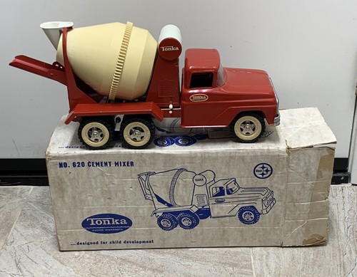 Camion betoniera vintage