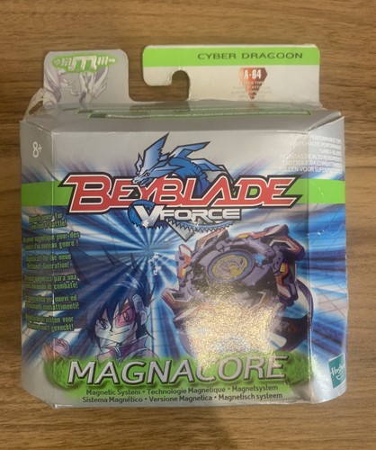 Beyblade hasbro cyber dragoon - beyblade,