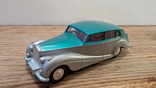Spot rolls royce - spot-on, sliver