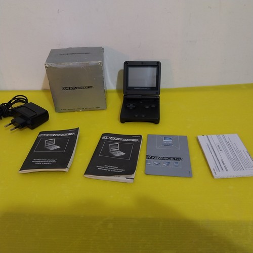 Nintendo game boy advance - advance, sp