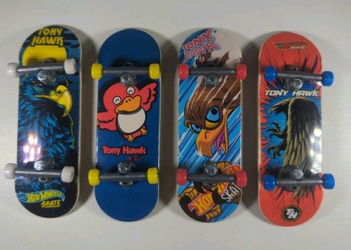 Hot wheels tony hawk - tony,