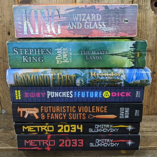 Sci fantasy book - sci-fi,