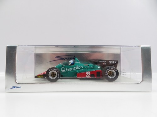 Spark s1711 alfa romeo - 1:43,