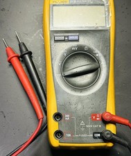 Fluke 21 III Digital