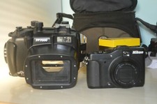 NIKON COOLPIX P 7000 DIGITAL  MACCHINA FOTOGRAFICA CON CUSTODIA SUBACQUEA   60MT