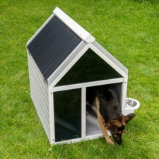 Cuccia in legno e pvc per cani
