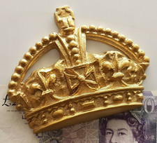 RED TELEPHONE BOX CAST OF