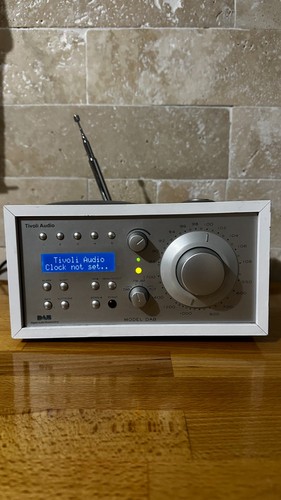 Radio audio tivoli - audio, modello
