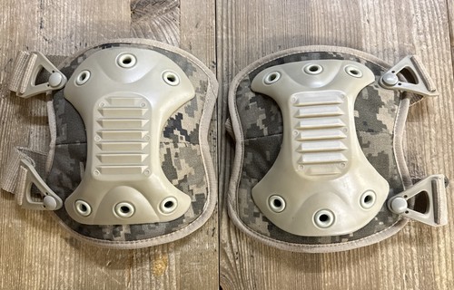 Pair ukrainian army - pair, of