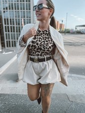 Pantaloncini donna beige vita