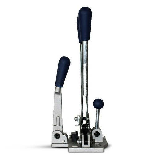 Utensile per reggiatura
