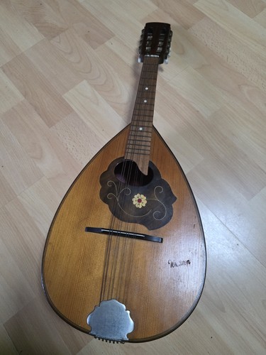 Mandolino strumento musicale