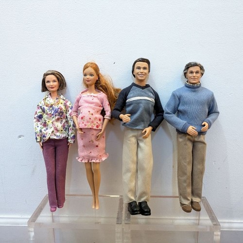 Barbie happy family - barbie,