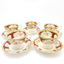Set di 5 piattini per tazza da