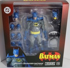 Modellino giocattolo MAFEX n.215 KNIGHT CRUSADER BATMAN Medicom nuovo