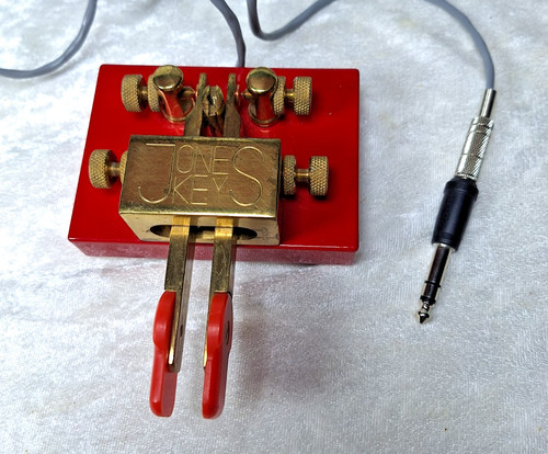 Jones keys 200 - keys, rossa