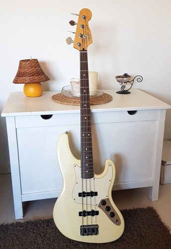 Fender jazz bass - jazz, american