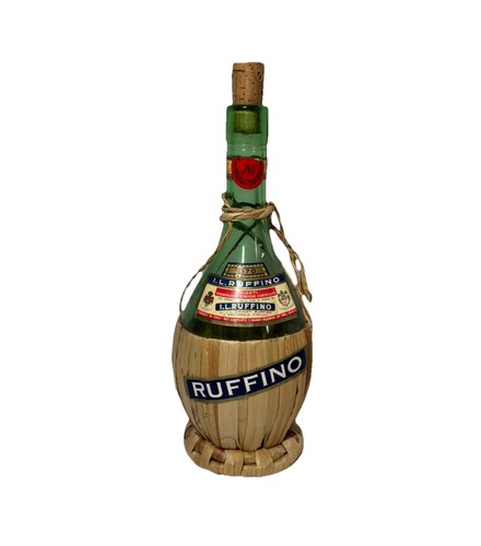 Ruffino wine chianti bottle - il,