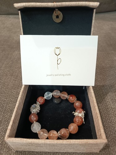 Bracciale fatto mano con - a,