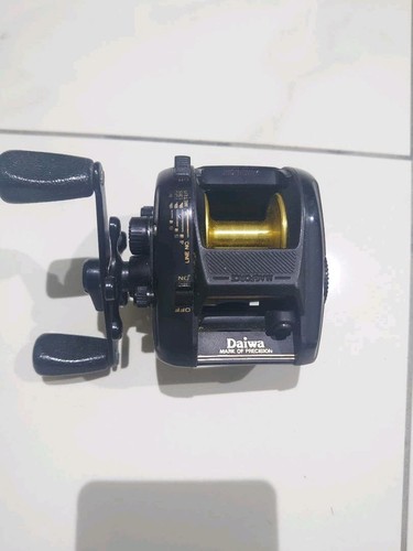 Daiwa 15 - daiwa, st-15