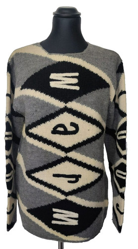 Moschino cheap and chic - cheap,