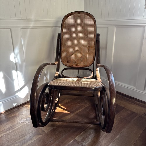 Antica sedia dondolo - dondolo, thonet