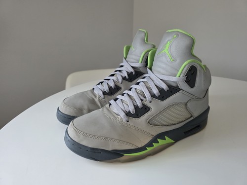 Nike air jordan retro v - nike,
