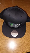CAPPELLINO SNAPBACK MONSTER APEX LEGENDS NUOVO
