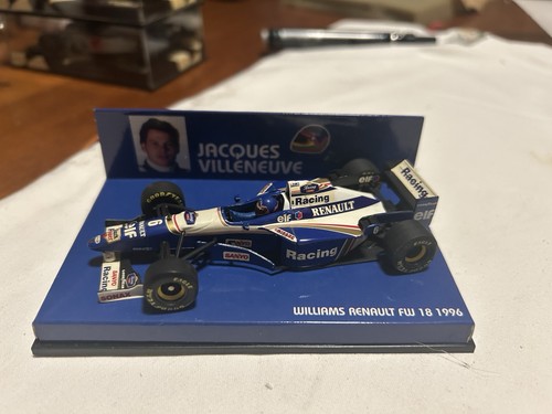 Williams renault fw18 - williams,