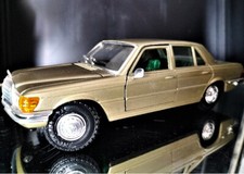 MODELLO AUTO ORIGINALE '70 VINTAGE GAMA 1/24 MERCEDES 350 SE 443 COLLEZIONE XX
