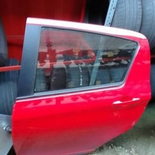 PORTA POSTERIORE SINISTRA 670040D210 TOYOTA YARIS (03/17>) 1.0 (53Kw) Ber 5p/b/9