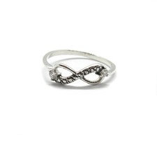 Anello in argento 925 fatto a