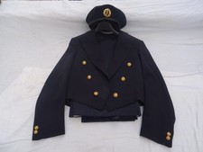 uniforme complet ,  tenue de