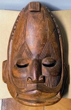 Maschere africane etniche, vintage - antiche in legno