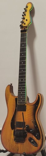 Chitarra elettrica usata - chitarra,