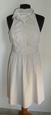 Attuale e alla moda  Vestito