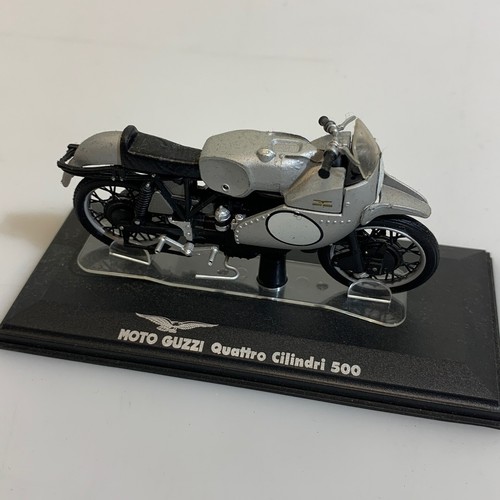 Modellino scala 24 moto - scala, 1:24