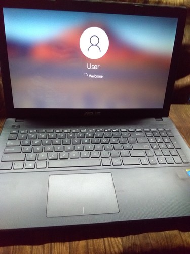 Notebook asus con caricatore - asus,